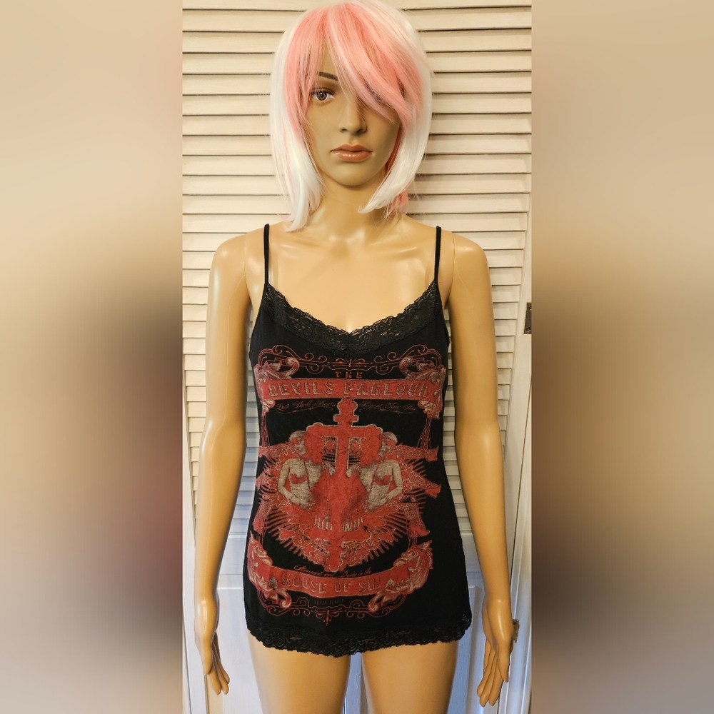 Se7en Deadly Black and Red Graphic Camisole M